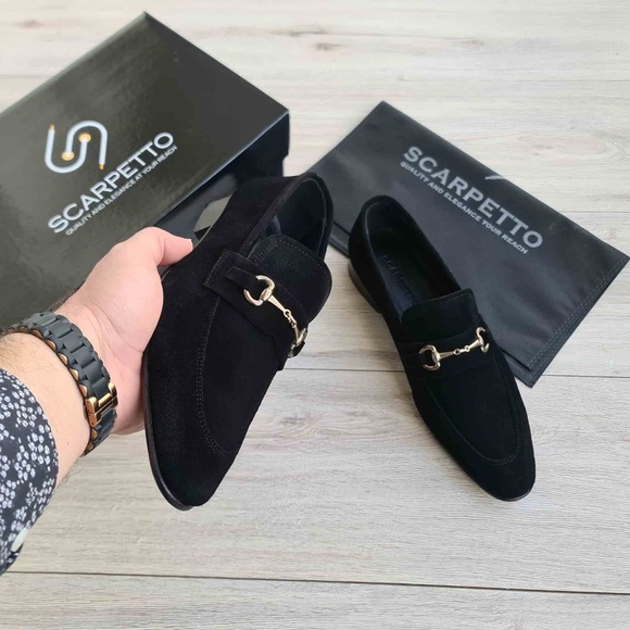 Leather Loafer with Hand-stitched Sole